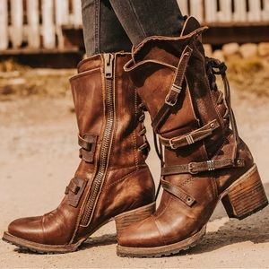 FREEBIRD BOOTS BY STEVE MADDEN SIZE 8